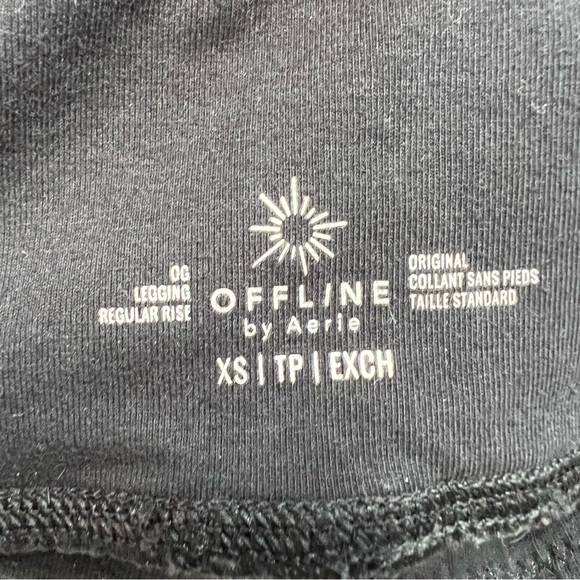 Aerie Offline Black OG Regular Rise Leggings - Picture 3 of 5